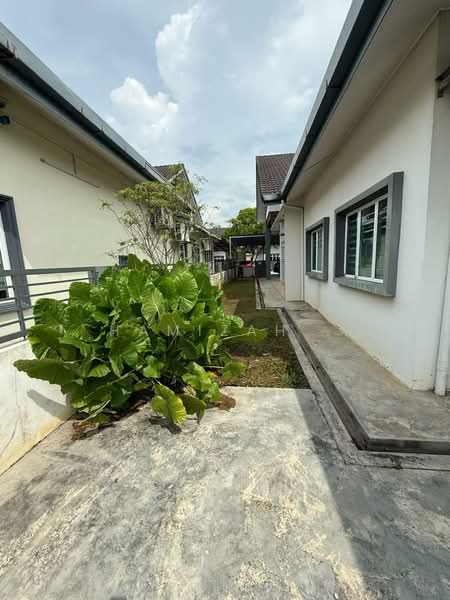 Bungalow for Sale in Seksyen 29 (Shah Alam) - Hamizah . - PropertyGuru.com.my