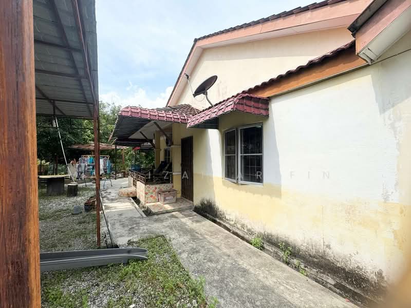 Rumah Teres 1 Tingkat untuk Dijual di Bandar Warisan Puteri (Seremban) - Masnizah Arifin - Exterior - PropertyGuru.com.my