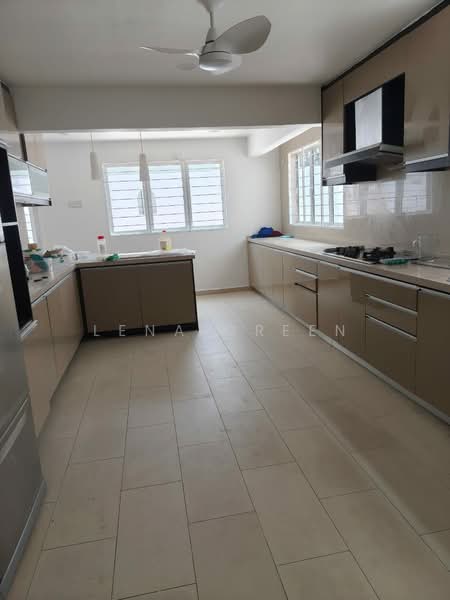 Rumah Berkembar untuk Disewa di Seksyen 17 (Petaling Jaya) - Lena Green - Kitchen - PropertyGuru.com.my
