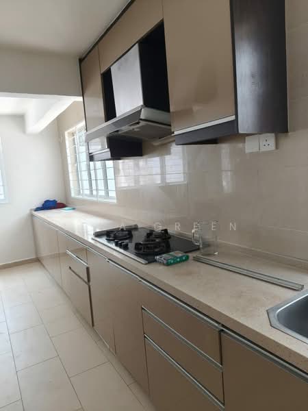 Rumah Berkembar untuk Disewa di Seksyen 17 (Petaling Jaya) - Lena Green - Kitchen - PropertyGuru.com.my