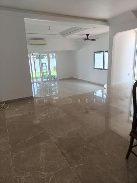Rumah Berkembar untuk Disewa di Seksyen 17 (Petaling Jaya) - Lena Green - Living Room - PropertyGuru.com.my