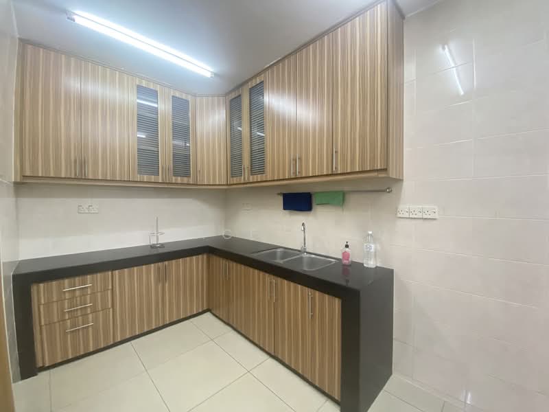 Rumah Teres 2 Tingkat untuk Dijual di Bandar Kinrara (Selangor) - Grace Wong - Kitchen - PropertyGuru.com.my