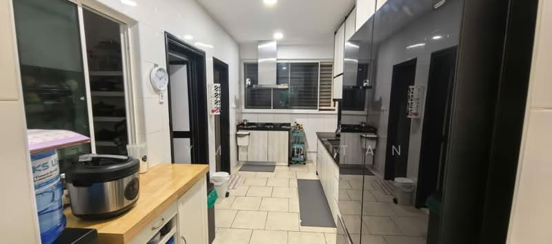 Condominium for Rent at Armanee Terrace II - Raymond Tan - Kitchen - PropertyGuru.com.my