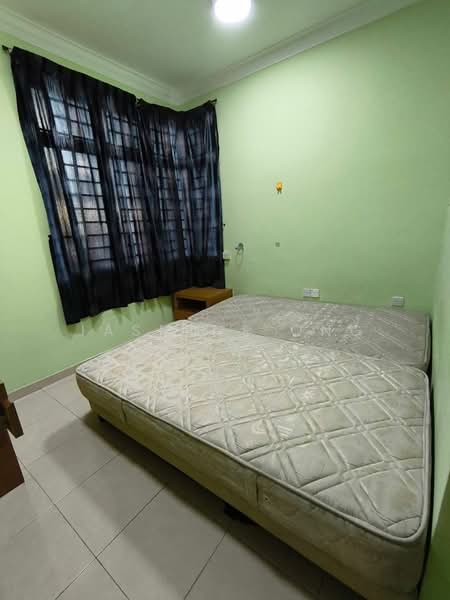 Apartment for Rent at Sri Samudera Apartment (Seaview Residence Suites) - Jasmine Ong - Bedroom - PropertyGuru.com.my