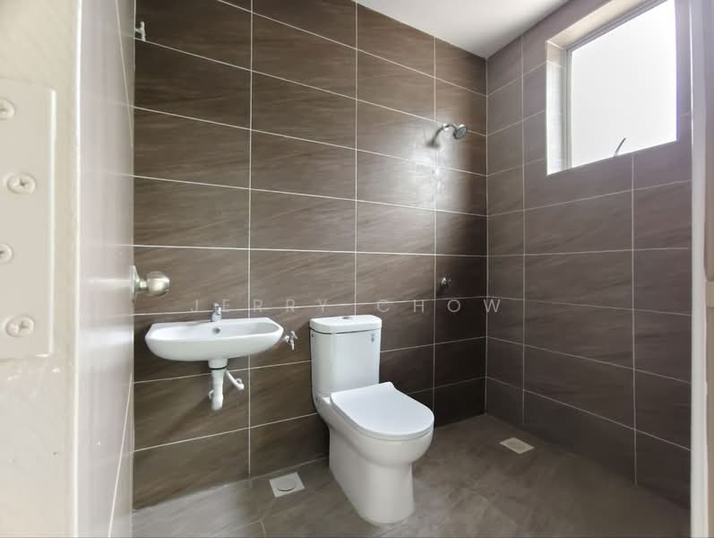 Rumah Teres 2 Tingkat untuk Dijual di Taman Sri Perkasa (Ipoh) - Jerry Chow - Bathroom - PropertyGuru.com.my