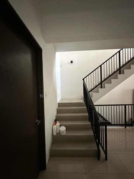 Rumah Teres 3 Tingkat untuk Dijual di Puchong (Selangor) - Noraini Dahan - Interior - PropertyGuru.com.my