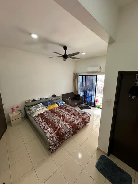 Rumah Teres 3 Tingkat untuk Dijual di Puchong (Selangor) - Noraini Dahan - Bedroom - PropertyGuru.com.my
