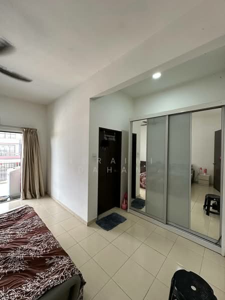 Rumah Teres 3 Tingkat untuk Dijual di Puchong (Selangor) - Noraini Dahan - Bedroom - PropertyGuru.com.my
