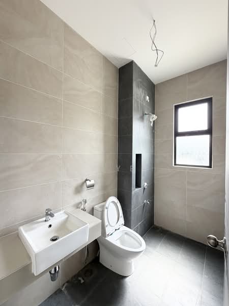 Terraced House for Sale in Legasi 1 (Puchong) - CK Yee - Bathroom - PropertyGuru.com.my