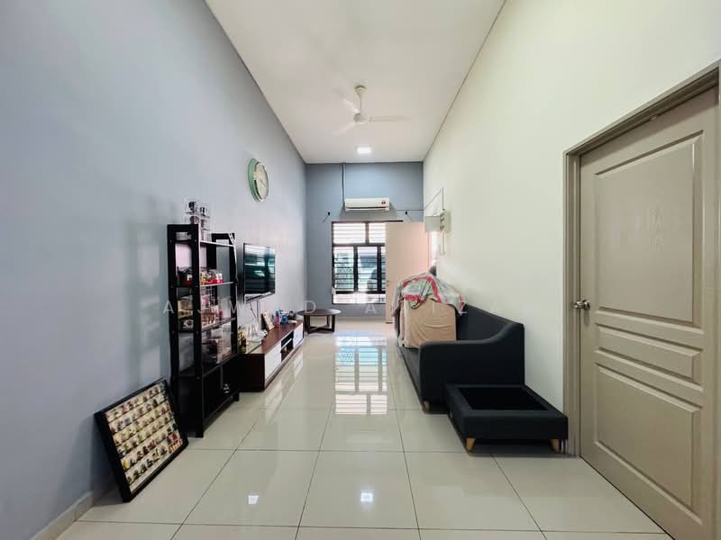 Rumah Teres 1 Tingkat untuk Dijual di Mantin (Negeri Sembilan) - Ajwad Azizan - Living Room - PropertyGuru.com.my