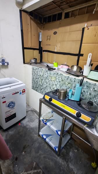 Apartment for Rent at Flora Damansara Apartment - Vincent Yong - Kitchen - PropertyGuru.com.my