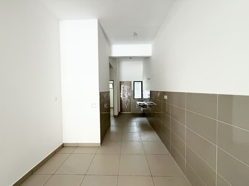 Rumah Teres 2 Tingkat untuk Dijual di Bandar Kinrara Seksyen 8 (Bandar Kinrara) - CK Yee - Corridor - PropertyGuru.com.my
