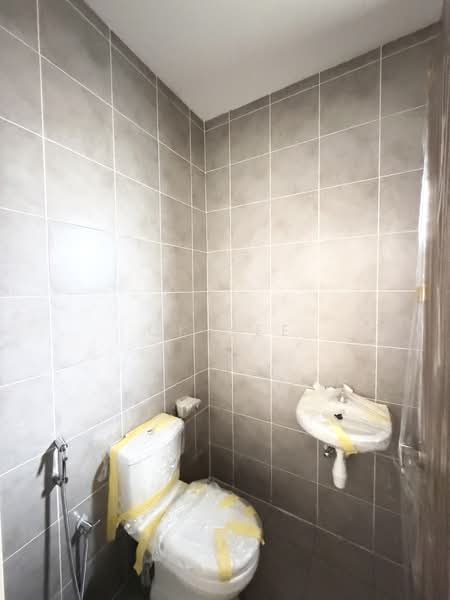 Rumah Teres 2 Tingkat untuk Dijual di Bandar Kinrara Seksyen 8 (Bandar Kinrara) - CK Yee - Bathroom - PropertyGuru.com.my