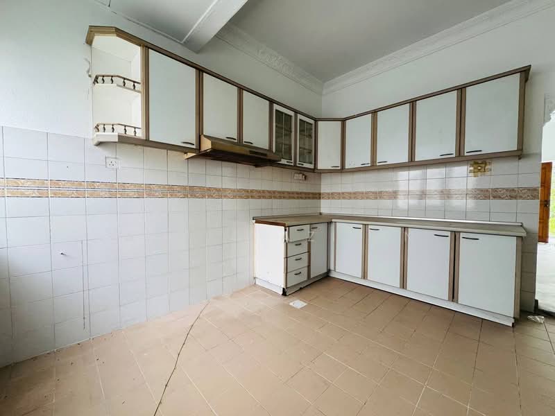 2-storey Terraced House for Sale at USJ 14 - Ajwad Azizan - Kitchen - PropertyGuru.com.my