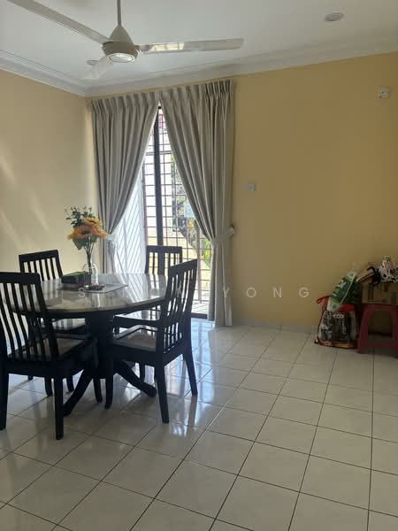 Townhouse for Sale in Meru Valley (Ipoh) - Simon Yong - Dining Room - PropertyGuru.com.my