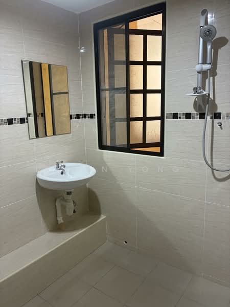 Townhouse for Sale in Meru Valley (Ipoh) - Simon Yong - Bathroom - PropertyGuru.com.my