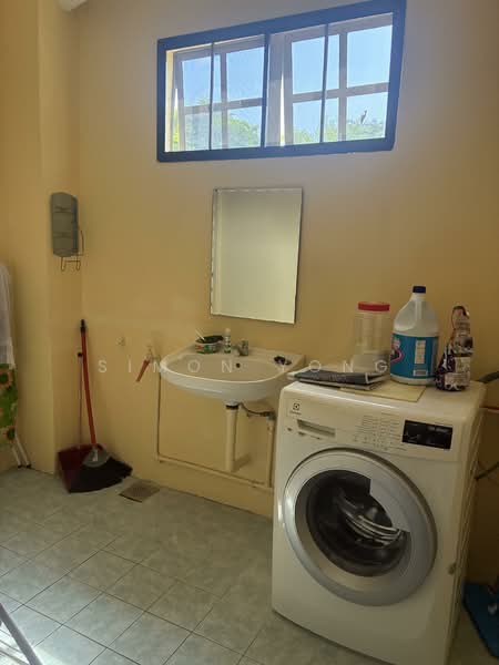 Townhouse for Sale in Meru Valley (Ipoh) - Simon Yong - Bathroom - PropertyGuru.com.my