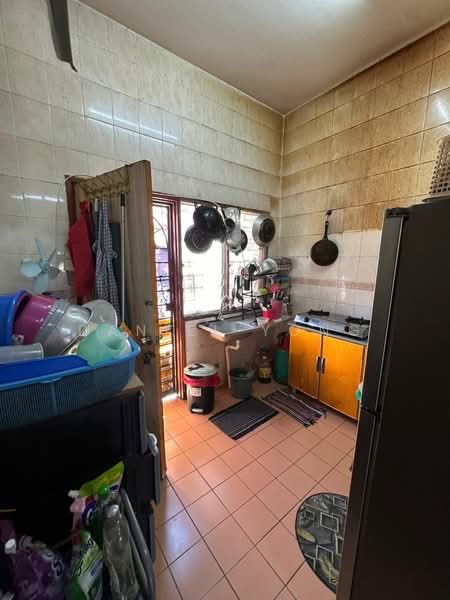 2-storey Terraced House for Sale in Taman Puchong Prima (Puchong) - Daniel Yong - Kitchen - PropertyGuru.com.my