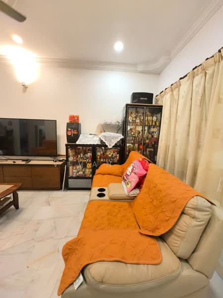 Rumah Teres 1-Tingkat untuk Dijual di Taman Meru Jaya (Kapar) - Vivan Tan - Living Room - PropertyGuru.com.my