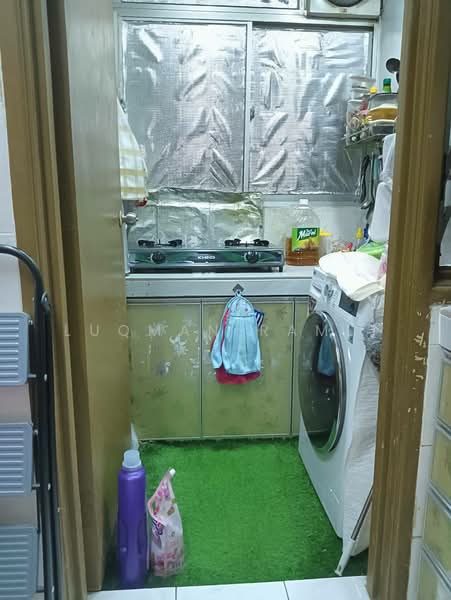 Condominium for Sale at Sri Pandan - Luqman Ramli - Kitchen - PropertyGuru.com.my