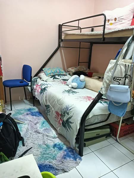 Condominium for Sale at Sri Pandan - Luqman Ramli - Bedroom - PropertyGuru.com.my