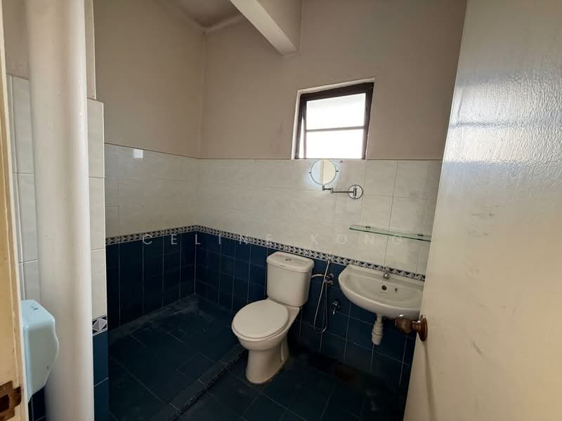 Condominium for Sale at Villa OUG - Celine Kong - Bathroom - PropertyGuru.com.my