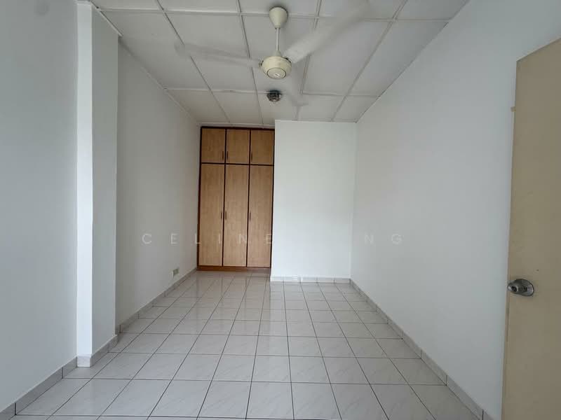 Condominium for Sale at Villa OUG - Celine Kong - Interior - PropertyGuru.com.my