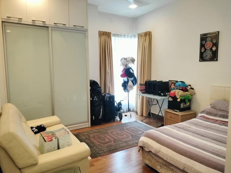 Condominium for Sale at Amaya Saujana - Ivan Kok - Bedroom - PropertyGuru.com.my