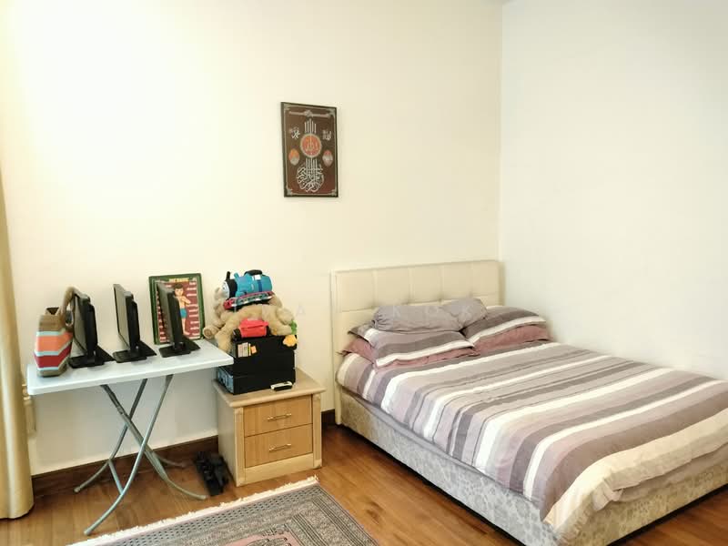 Condominium for Sale at Amaya Saujana - Ivan Kok - Bedroom - PropertyGuru.com.my