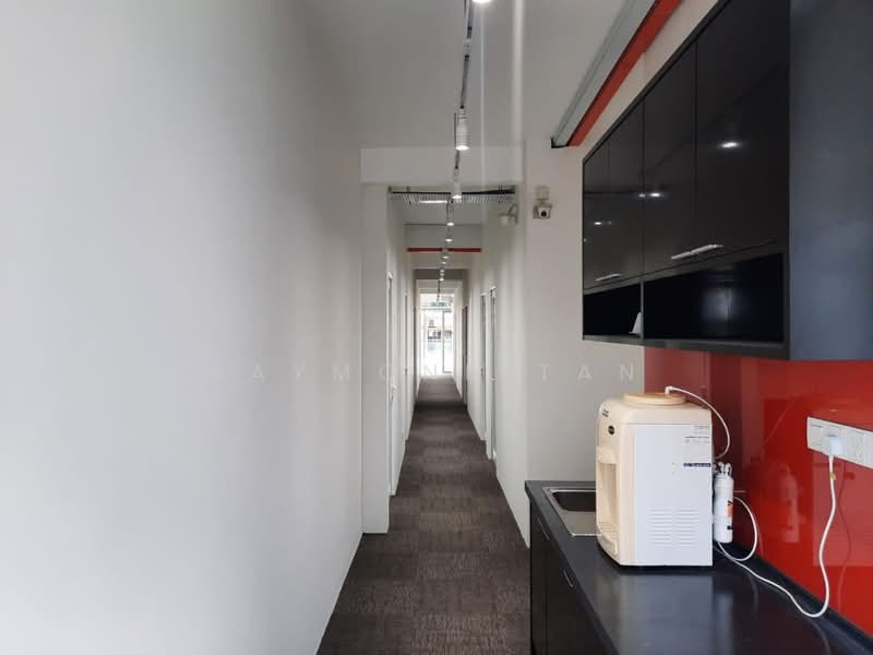 Office for Rent in Kota Damansara (Selangor) - Raymond Tan - Corridor - PropertyGuru.com.my