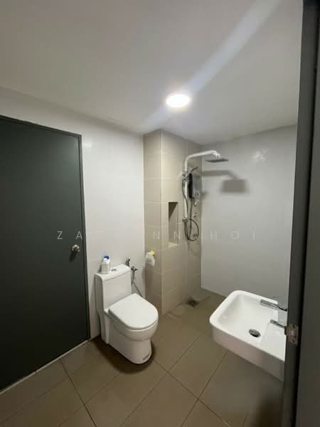 Servis Apartment untuk Disewa di TRIO By Setia - Zackinn Hoi - Bathroom - PropertyGuru.com.my