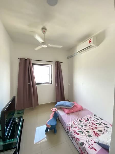 Service Residence for Sale at Sk One Residence - Terry Yee - Bedroom - PropertyGuru.com.my