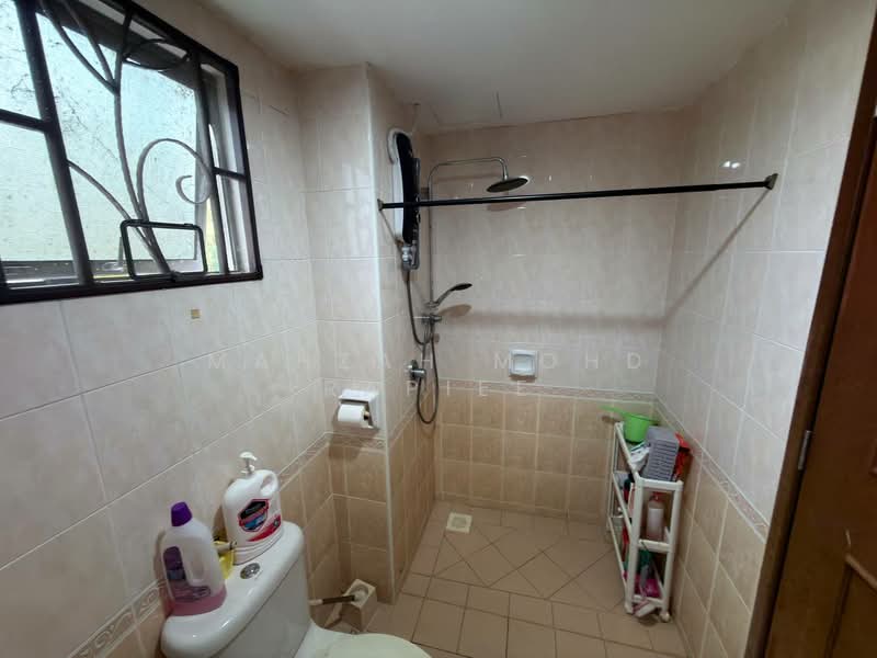 Condominium for Sale at Cyber Heights Villa - Mahzah Mohd Rapiee - Bathroom - PropertyGuru.com.my