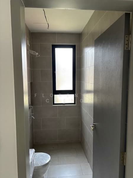 Servis Apartment untuk Disewa di Maya Ara Residences - FLORENCE CHENG - Bathroom - PropertyGuru.com.my