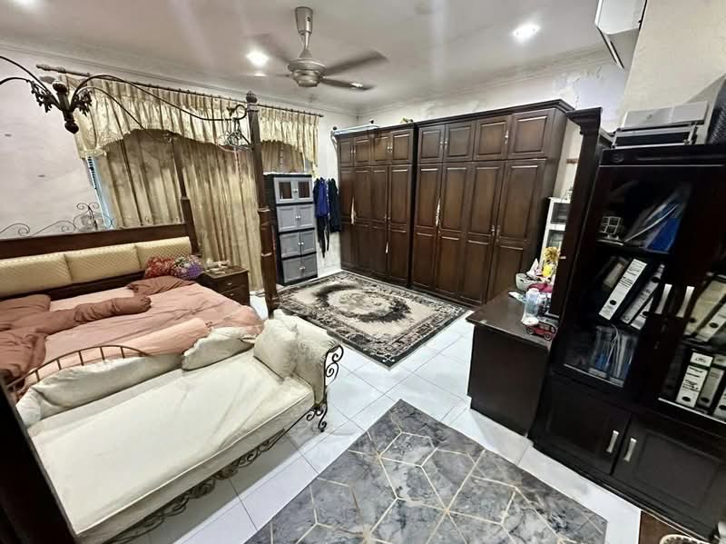 2-storey Terraced House for Sale in Taman Sri Pulai Perdana (Skudai) - Zira . - Bedroom - PropertyGuru.com.my