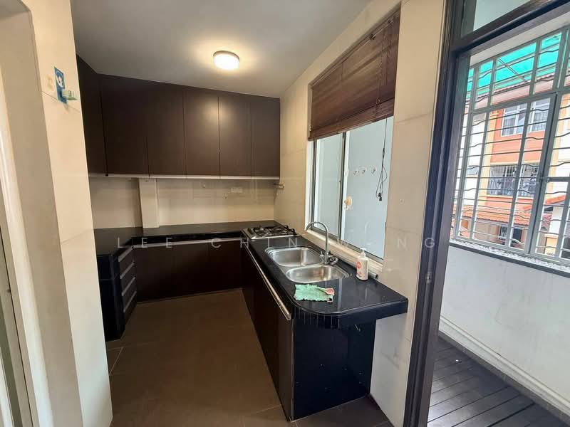 Rumah Bandar untuk Dijual di Iskandar Puteri (Nusajaya) (Johor) - Lee Chin Wong - Kitchen - PropertyGuru.com.my