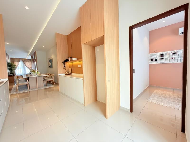 Rumah Teres 1 Tingkat untuk Dijual di Bandar Seri Impian (Kluang) - May Tan - Dining Room - PropertyGuru.com.my