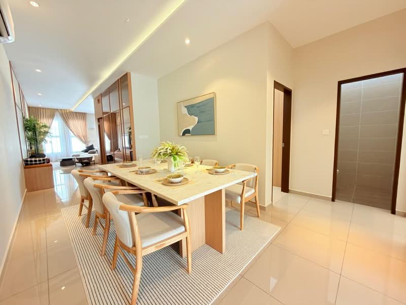 Rumah Teres 1 Tingkat untuk Dijual di Bandar Seri Impian (Kluang) - May Tan - Dining Room - PropertyGuru.com.my