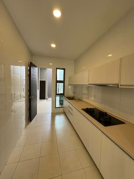 Semi-Detached House for Rent in East Ledang (Iskandar Puteri (Nusajaya)) - Alex Lim - Kitchen - PropertyGuru.com.my