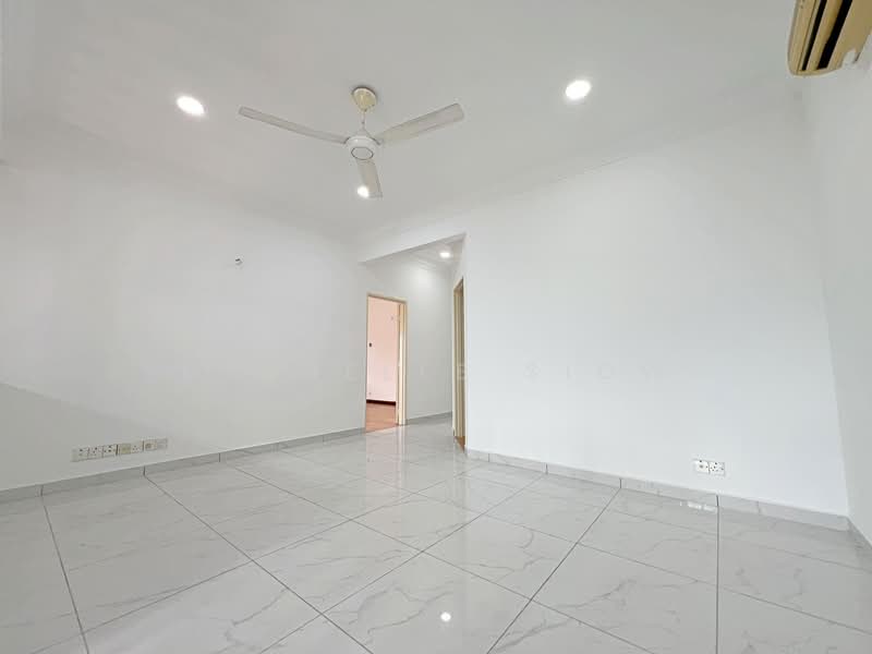 Semi-Detached House for Sale in Alam Damai (Cheras) - Michelle Siow - Living Room - PropertyGuru.com.my