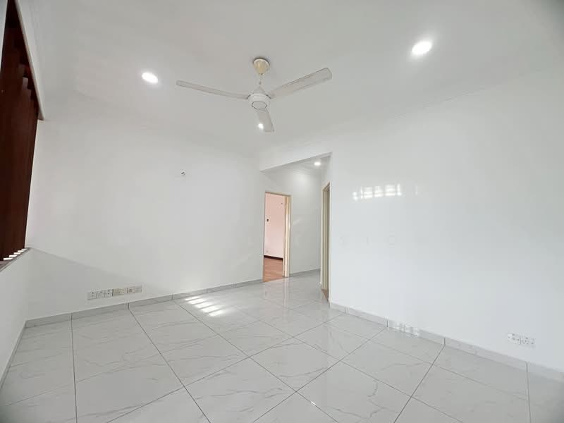 Semi-Detached House for Sale in Alam Damai (Cheras) - Michelle Siow - Living Room - PropertyGuru.com.my