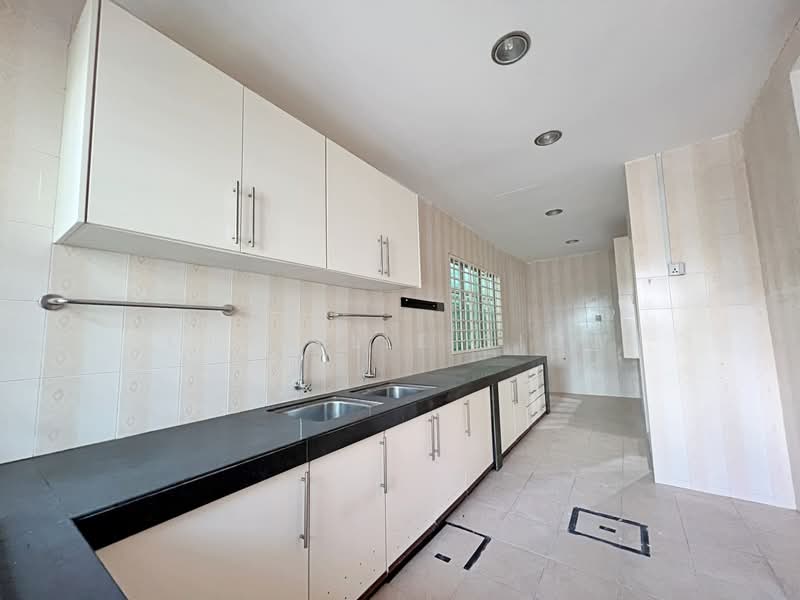Semi-Detached House for Sale in Alam Damai (Cheras) - Michelle Siow - Kitchen - PropertyGuru.com.my