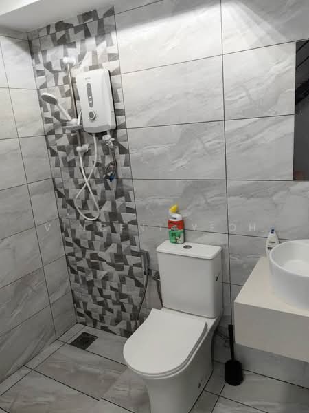 Service Residence for Sale at Arte Cheras - Vincent Yeoh - Bathroom - PropertyGuru.com.my