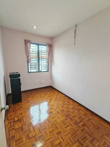 Rumah Teres 2-Tingkat untuk Dijual di Saujana Puchong (Puchong) - Evan Goh - Bedroom - PropertyGuru.com.my