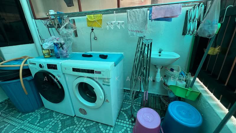 Condominium for Sale at Sri Bayu Condominium - Adi Zulkarnaen - Exterior - PropertyGuru.com.my