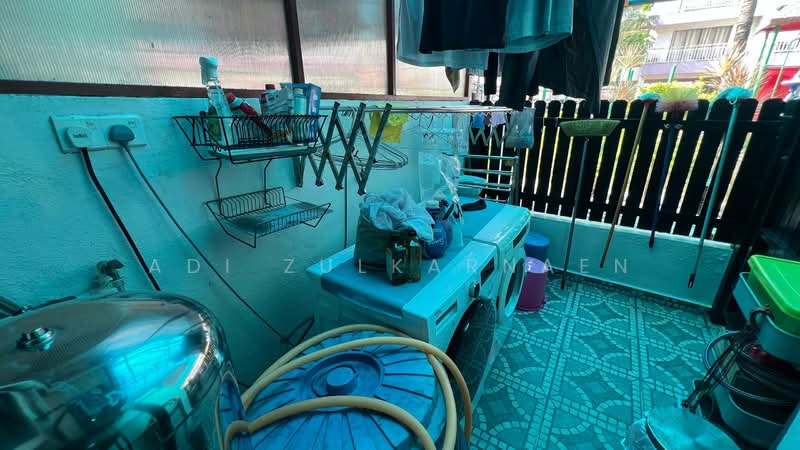 Condominium for Sale at Sri Bayu Condominium - Adi Zulkarnaen - Balcony - PropertyGuru.com.my