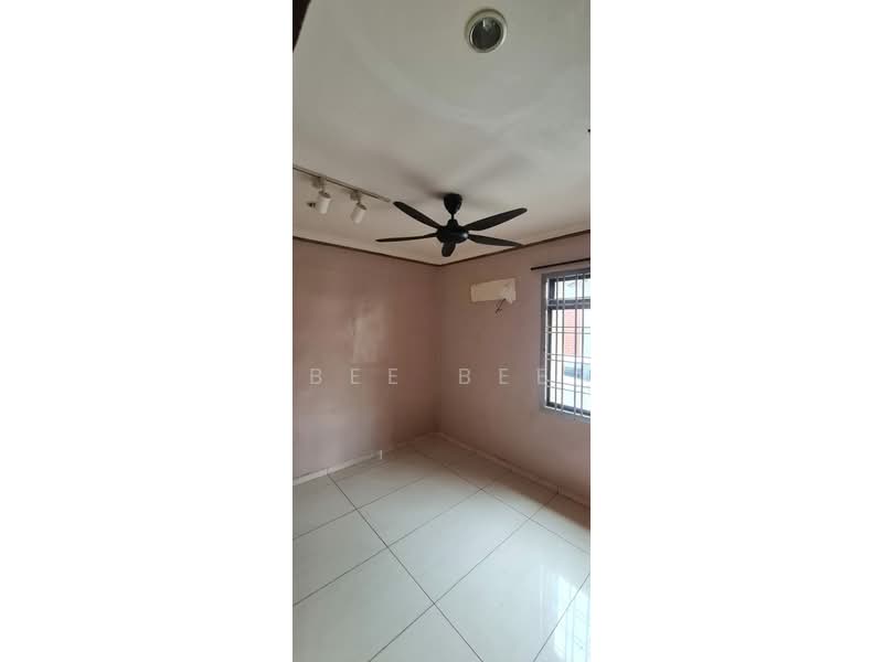 Rumah Teres 1 Tingkat untuk Disewa di Taman Ungku Tun Aminah (Skudai) - Bee Bee - PropertyGuru.com.my