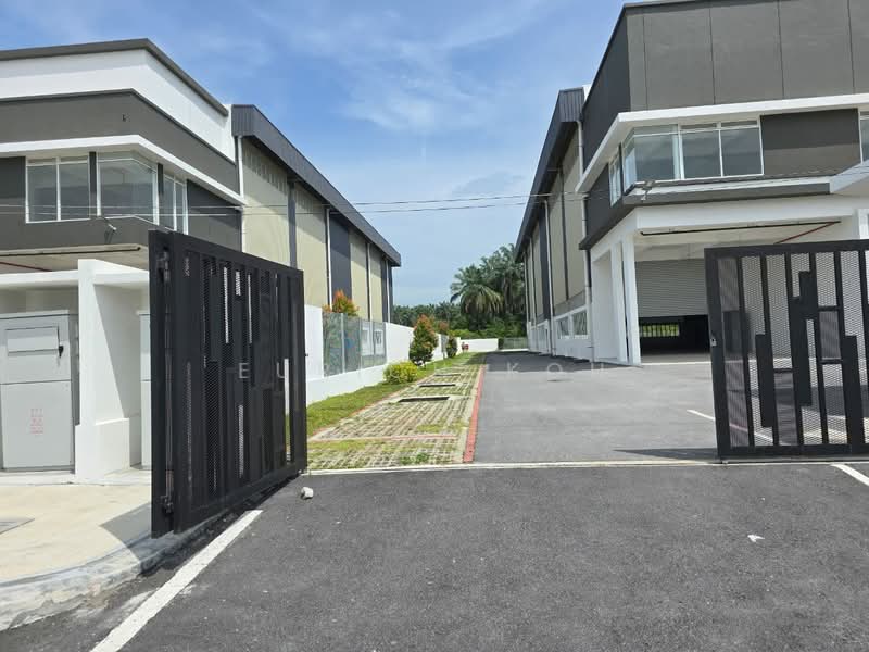 Factory for Sale in Bandar Puncak Alam (Puncak Alam) - Eurich Koh - Exterior - PropertyGuru.com.my
