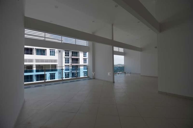 Servis Apartment untuk Disewa di D'Ambience Residences (Pangsapuri Ikatan Flora) - Jessy Koh - Balcony - PropertyGuru.com.my