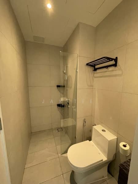 Servis Apartment untuk Disewa di Laurel Residence - Jax Tee - Bathroom - PropertyGuru.com.my